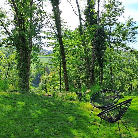 Logement Neuf A 2 Pas Du Lac La Bridoire Kültér fotó